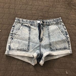 Wild Fable high rise denim shorts M